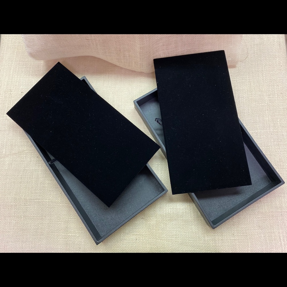 Black Velvet Jewelry Display Trays